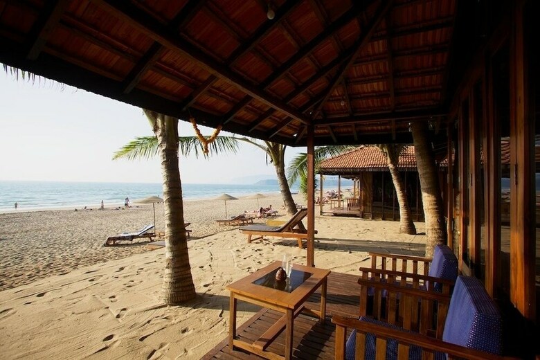 Hotel Dunhill Beach Resort