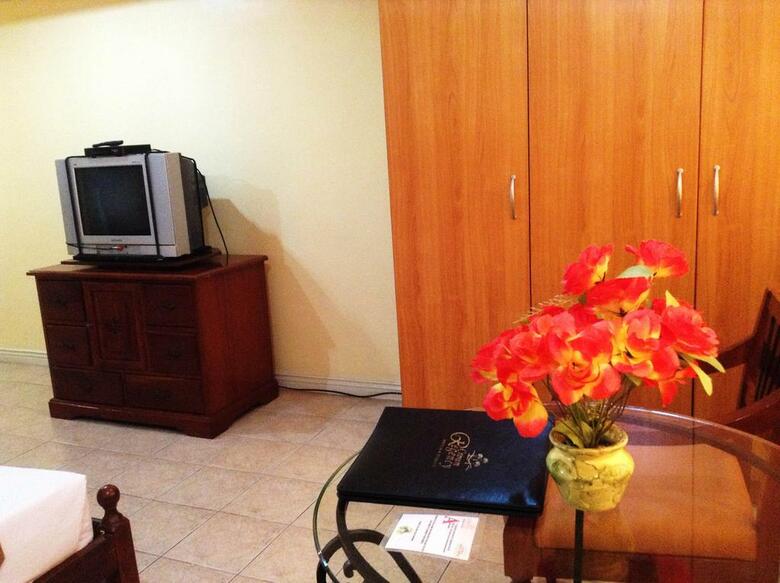 Hotel Crown Regency Residences Davao City
