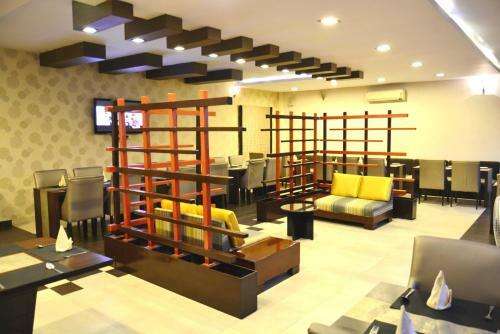 The Ambassador - Hotel & Conference Center