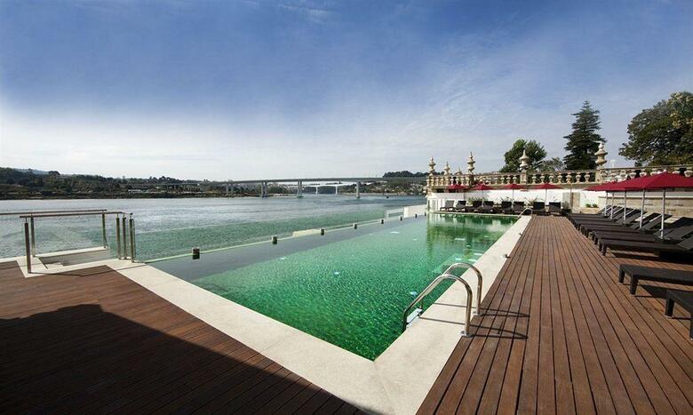 Posada Pestana Pal�cio Do Freixo - Pousada & National Monument