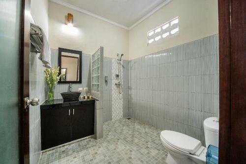Hotel Puri Canggu Villas & Rooms