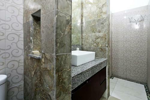 Hotel Indah Homestay