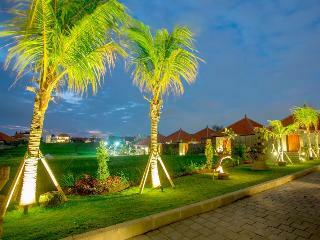 Hostal Reddoorz @ Nelayan Canggu