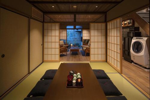 Kiyomizugojyo Sumitsugu Holiday Rentals