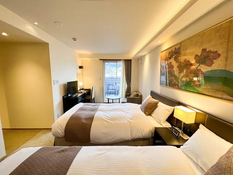 Hana-touro Hotel Gion