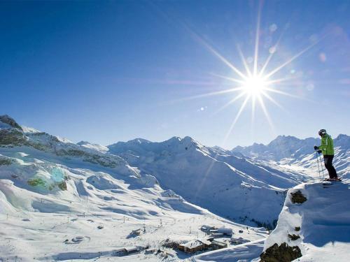 Apartamento Ferienwohnung In Ischgl - A 090.011