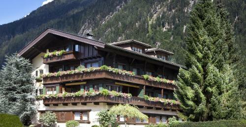 Aparthotel Landhaus St. Joseph (indoor Pool)