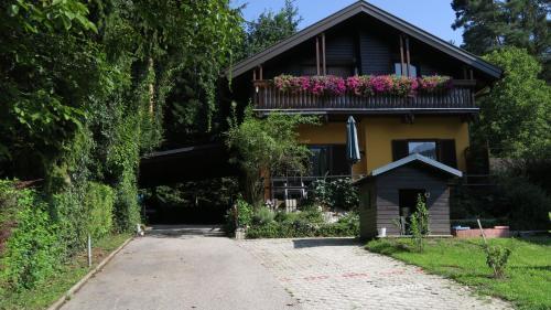 Apartamento Ferienhaus Edelweiss