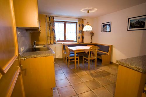 Hostal Alpengasthaus Muntafuner St�bli