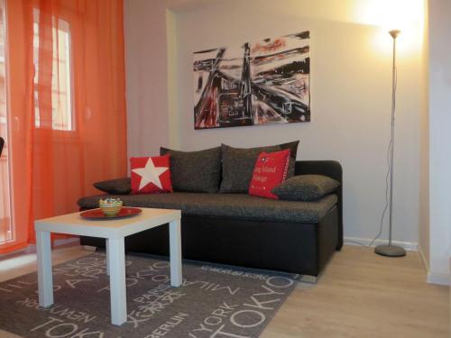 Apartment Center 2