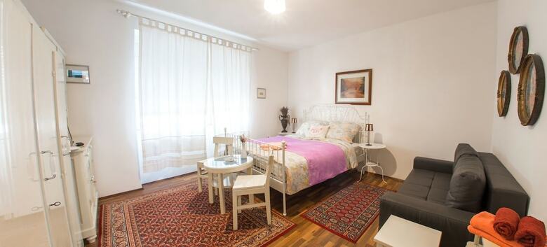 Hostal Little Rock Rooms