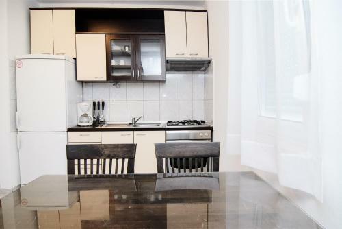 Darijan Apartments