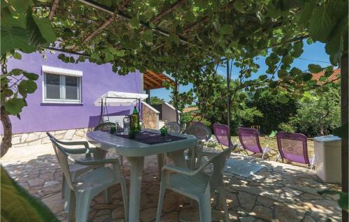 Holiday Home Premantura 50