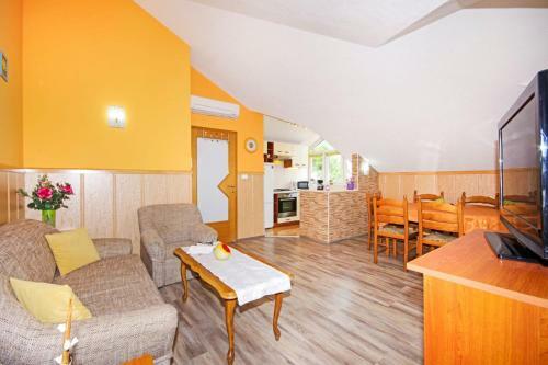 Apartments Missy Makarska