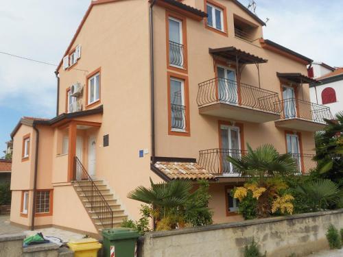 Two-bedroom Apartment In Rovinj/istrien 11571