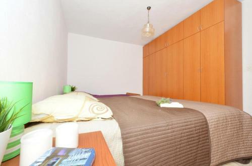 Hostal Apartment Arbanija 5228c