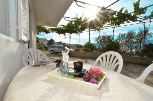 Hostal Apartment Arbanija 5228c