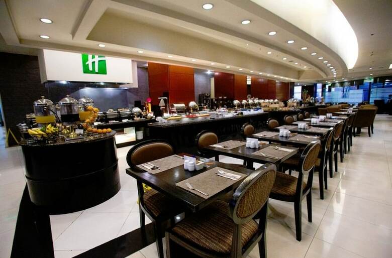 Hotel Holiday Inn Galleria Manila