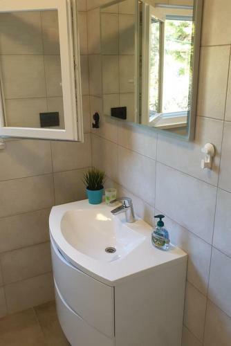 Holiday Home Brna 9296