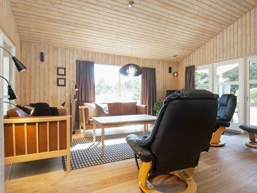 Four-bedroom Holiday Home In Thisted 16