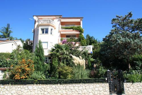 Two-bedroom Apartment Crikvenica 43