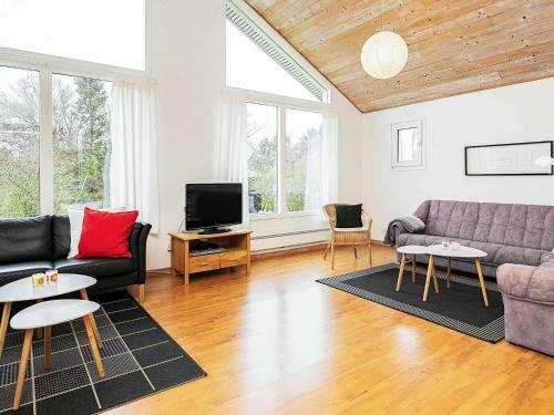 Three-bedroom Holiday Home In Fjerritslev 23