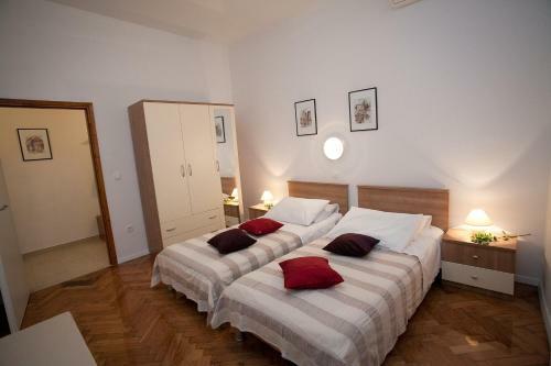 Apartamentos Vincent Apt. In Old Town Centre