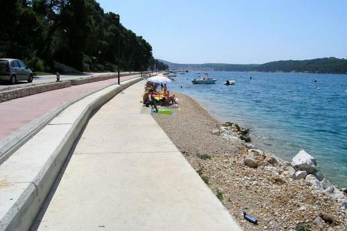 Apartment Mali Losinj 7996a