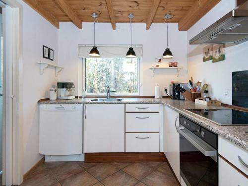 Three-bedroom Holiday Home In Grenaa 2