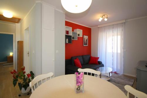 Apartment Porec, Mirna River 3