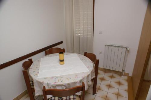 Apartment Stara Novalja 4056b