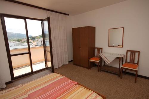 Apartment Supetarska Draga - Donja 2013a
