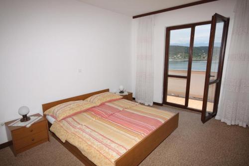 Apartment Supetarska Draga - Donja 2013a