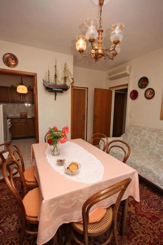 Apartments By The Sea Barbat (rab) - 4977