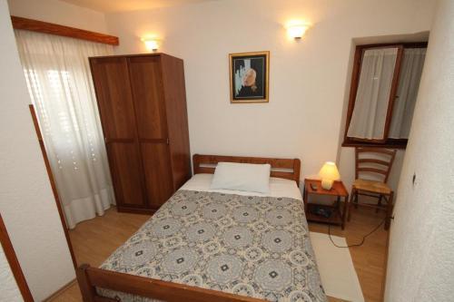 Hostal Double Room Oprtalj 7081a