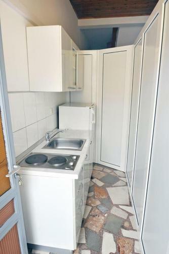 Apartments By The Sea Sumpetar (omis) - 2965