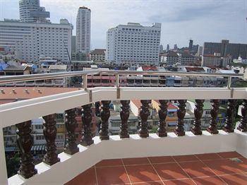 Jomtien Thani Hotel