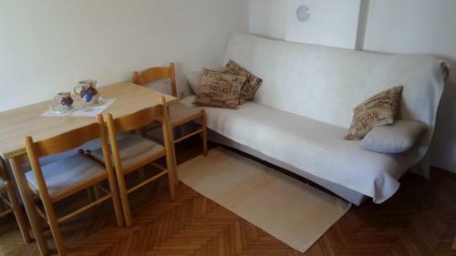 Apartamentos House Helena