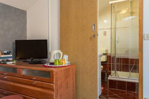 Hostal Guesthouse Ivona