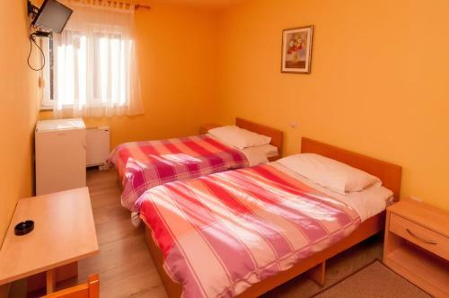 Hostal Guesthouse Villa Irena