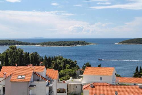 Apartments With A Parking Space Hvar - 5719