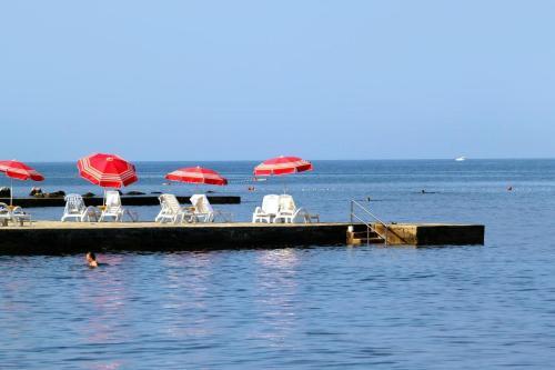 Apartments With A Parking Space Umag - 7172