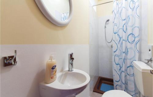Three-bedroom Apartment Pula With A Fireplace 02