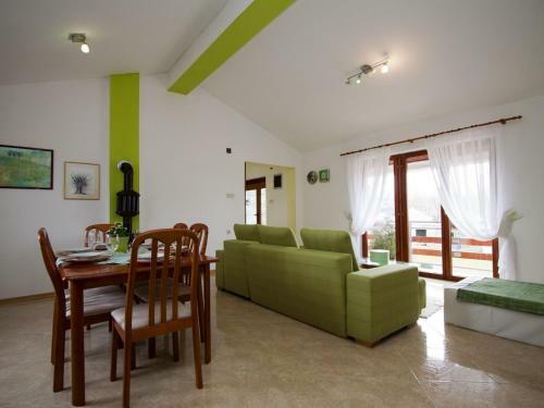 Apartment Paola 2