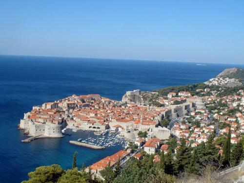 Hostal Villa Pincevic