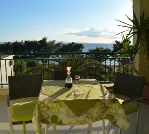 Rooms & Apartments Villa Anka