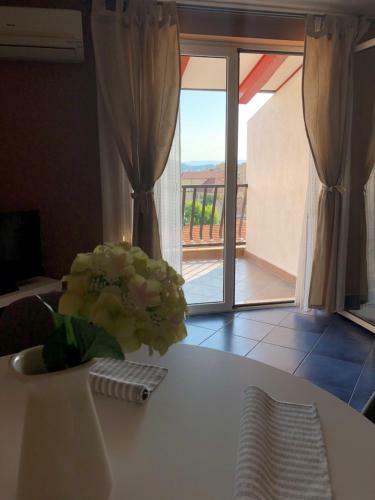 Apartment City View