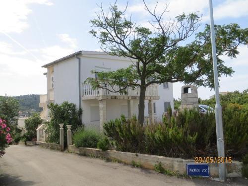 Apartment Rogoznica 11679b