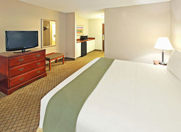 Holiday Inn Express Hotel & Suites Camden