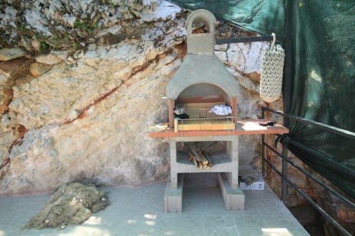 Apartments By The Sea Valun (cres) - 8086